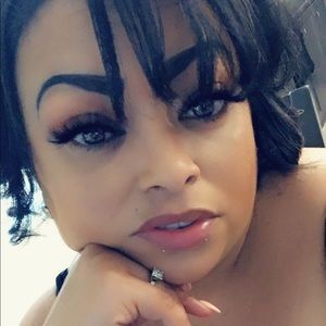 Meet your Posher, Johnna